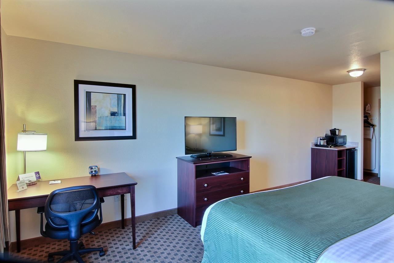 Cobblestone Hotel&Suites - McCook Buitenkant foto
