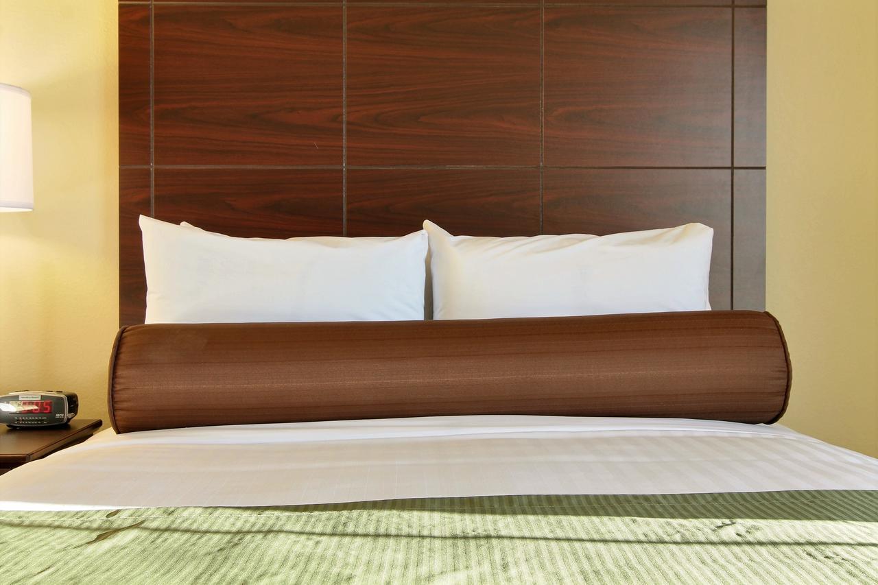 Cobblestone Hotel&Suites - McCook Buitenkant foto
